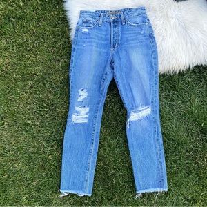 Joe’s Jean’s The Smith High Rise Straight Ankle Jeans Busted Knee 26